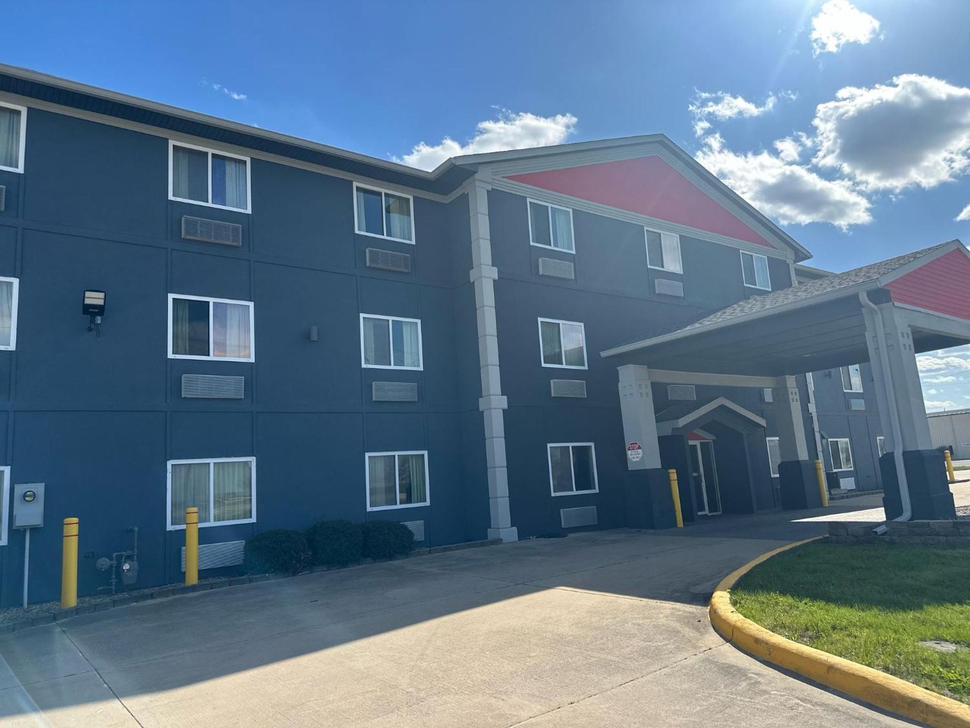 Burgundy Inn & Suites By Oyo El Paso Eksteriør bilde